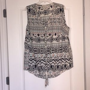 Plus size tie front top